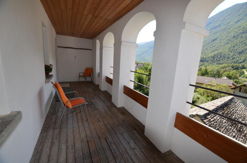 Hotel Garni Maggia Giumaglio Экстерьер фото